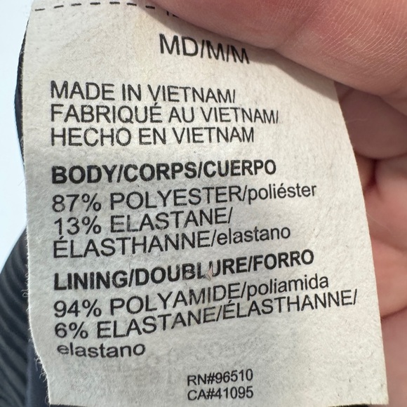 Under Armour Project Rock Sport Bra Black - Picture 9 of 9